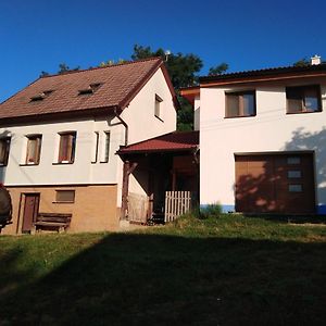 Rohatec Vinny Sklep Kovarna Exterior photo