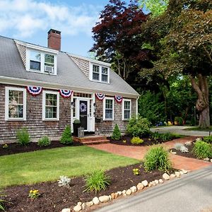 Yarmouth Port Inn On Main Exterior photo