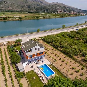 Opuzen  Holiday House With A Swimming Pool Opuzen, Neretva Delta - Usce Neretve - 8818 Exterior photo