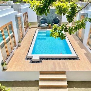 וילמסטאד Moringa Resort - Studio B With Pool, Open Air Shared Shower Bath Exterior photo