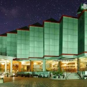 Rāni Pokhri Hotel Padmini Palace Exterior photo