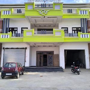 Kannauj Mishra Palace By Wb Inn Exterior photo