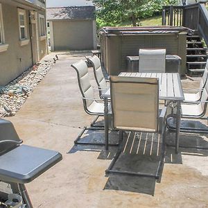 Roach Lake Of The Ozarks Escape With Patio! Exterior photo