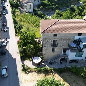 אפרטהוטל Petina Casa Sarlo Exterior photo