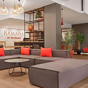 מלון Ramada By Wyndham Valencia אלמוסאפס Exterior photo