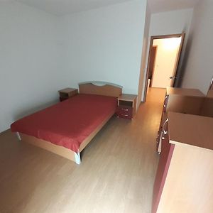 דירות דספוטובאץ Apartman Nole 1 Exterior photo