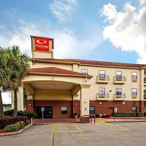 Econo Lodge Inn & Suites בומונט Exterior photo