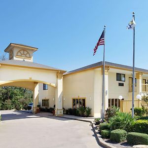 Days Inn By Wyndham Fairfield Exterior photo