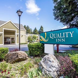 Quality Inn פטאלומה Exterior photo