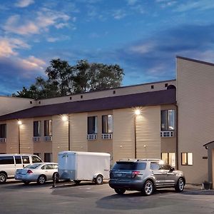 Canton Econo Lodge Exterior photo