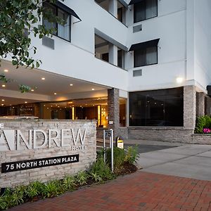 גרייט נק The Andrew Hotel Exterior photo