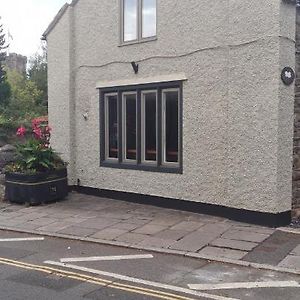 דירות ניופורט Charming 1-Bed Loft In Caerleon Exterior photo