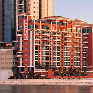 מלון Ramada By Wyndham Manama City Centre Exterior photo