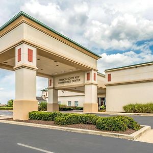 Clarion Inn Frederick Event Center Exterior photo