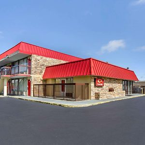 רואנוק Econo Lodge Civic Center Exterior photo