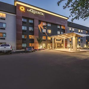 מלון וינזדור לוקס La Quinta By Wyndham Hartford Bradley Airport Exterior photo