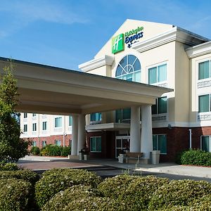 Holiday Inn Express & Suites Walterboro, An Ihg Hotel Exterior photo