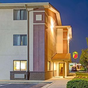 מלון Super 8 By Wyndham College Park Wash Dc Area Exterior photo