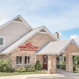 Hawthorn Extended Stay By Wyndham גרין ביי Exterior photo