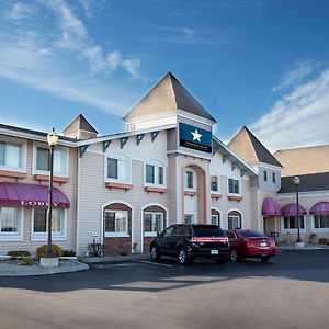 אסקנבה Magnuson Grand Pioneer Inn And Suites Exterior photo