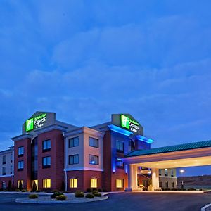 Cranberry Holiday Inn Express Hotel & Suites Franklin-Oil City Exterior photo