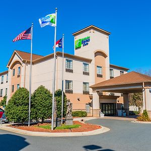 Holiday Inn Express Hotel & Suites Albemarle Exterior photo