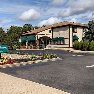 Manchester Township Quality Inn Near Toms River Corporate Park Exterior photo