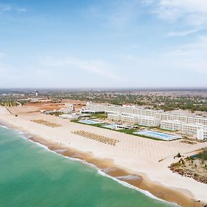 Pointe-Sarene Hotel Riu Baobab Exterior photo