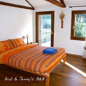 ויצ'נצה Bob And Jenny'S B&B Room photo