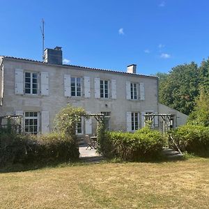 הוילה Dampierre-sur-Boutonne Country 4 Bed House With Private Heated Pool Exterior photo