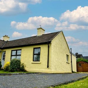 Clogheen Garden Holiday Cottage By Trident Holiday Homes Exterior photo