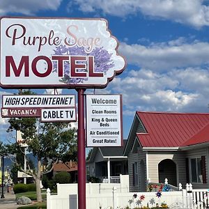 פנגואיץ' Purple Sage Motel Exterior photo