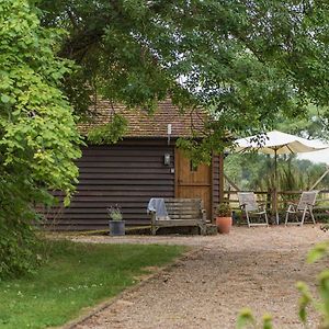 הוילה Hollingbourne Heron Barn Exterior photo