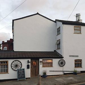 וואלסי Stunning Quirky 2-Bed Cottage In New Brighton Exterior photo