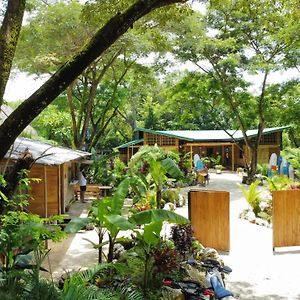 Playa Santa Teresa  Bamboo Surf House - Walk To The Beach Exterior photo