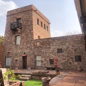 מלון Aihole Wada1 Exterior photo