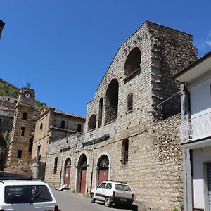 לינה וארוחת בוקר Cerchiara di Calabria Antica Dimora Palazzo Rovitti Exterior photo