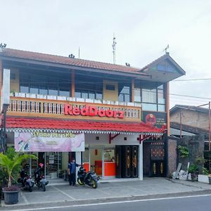 מלון Reddoorz Syariah Near Exit Toll Ngemplak Solo Exterior photo