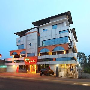 Pathanāmthitta Hotel Heyday Exterior photo