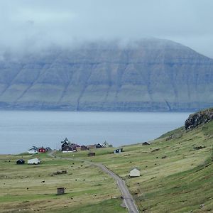 Hellurnar Authentic Faroese House / Unique Location / Nature Exterior photo