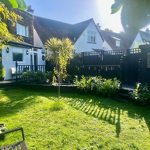 וולינגטון Beddington Park Lodge East Exterior photo