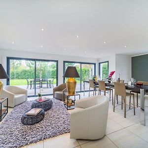 Veigy-Foncenex Dream 5Bd Villa For Families - Geneva Centre 14Km By Guestlee Exterior photo