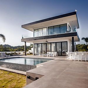 פלאיה ונאו Ocean View Luxury Villa, Private Pool 4Bd 8Ppl Exterior photo