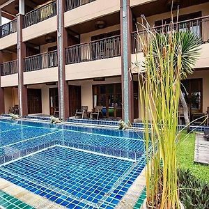 The Ld Pattaya Hotel Exterior photo