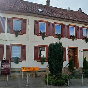 Obermoschel Urlaub Mit Charme In Der Kleinsten Stadt Der Pfalz. Exterior photo