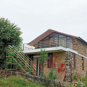 מלון Pithorāgarh Baanz Cabin - Managed By The Silver Oak Place Exterior photo