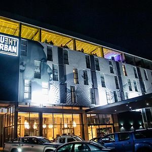 The Urban Hotel לוסקה Exterior photo