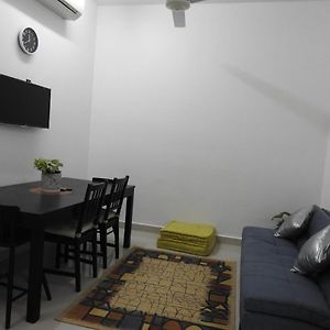 Ma'abilah New And Good Space Apartment Exterior photo
