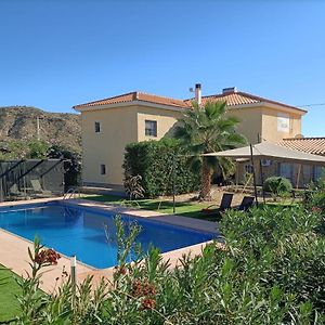 לינה וארוחת בוקר הוארקל-אוברה Casa Rural Mas Solana Exterior photo