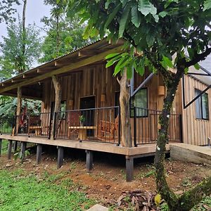 ביחגואה Finca Amistad Cacao Lodge Exterior photo